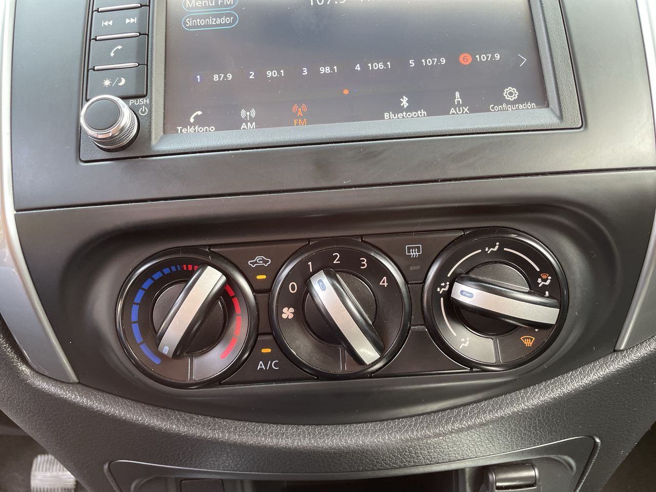 2023 Nissan FRONTIER LE TM 23