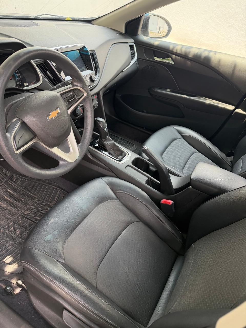 2020 Chevrolet CAVALIER CAVALIER PAQ B LT