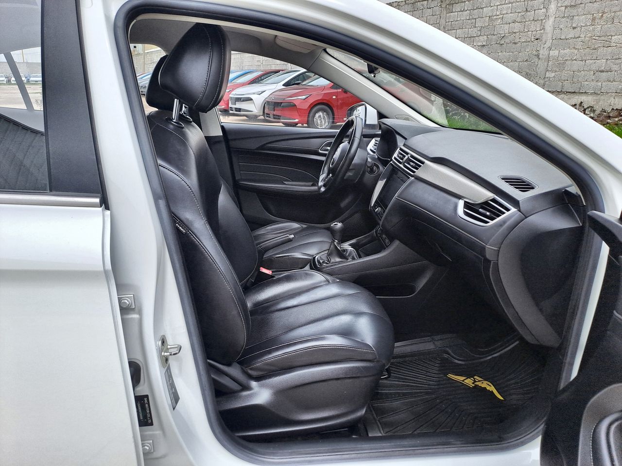 2023 MG MG5 1.5L COM EXCITE MT