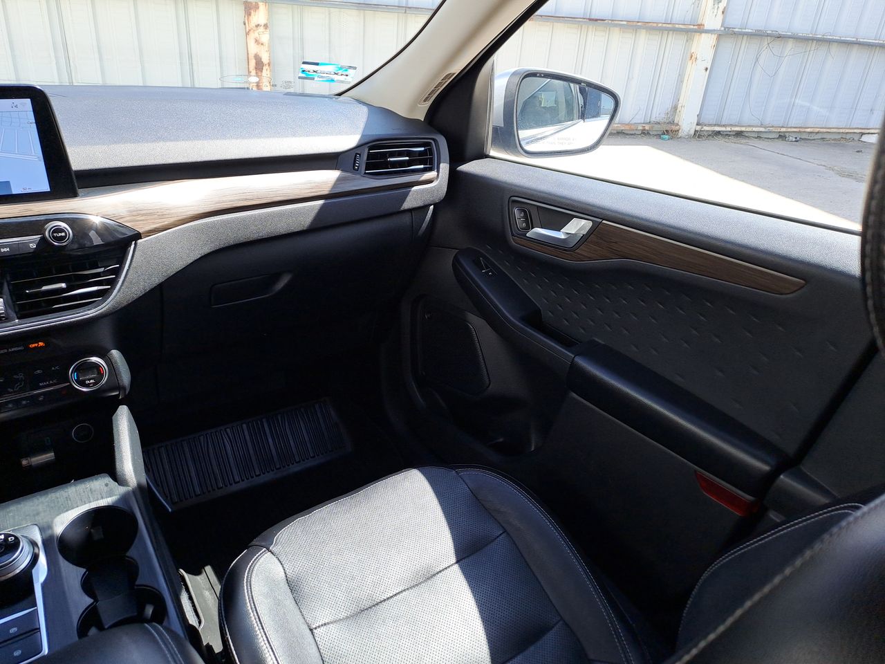 2020 Ford ESCAPE TITANIUM ECOBOOST 2.0L