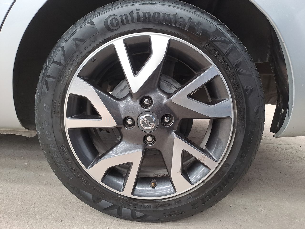 2018 Nissan VERSA EXCLUSIVE NAVI AT AC