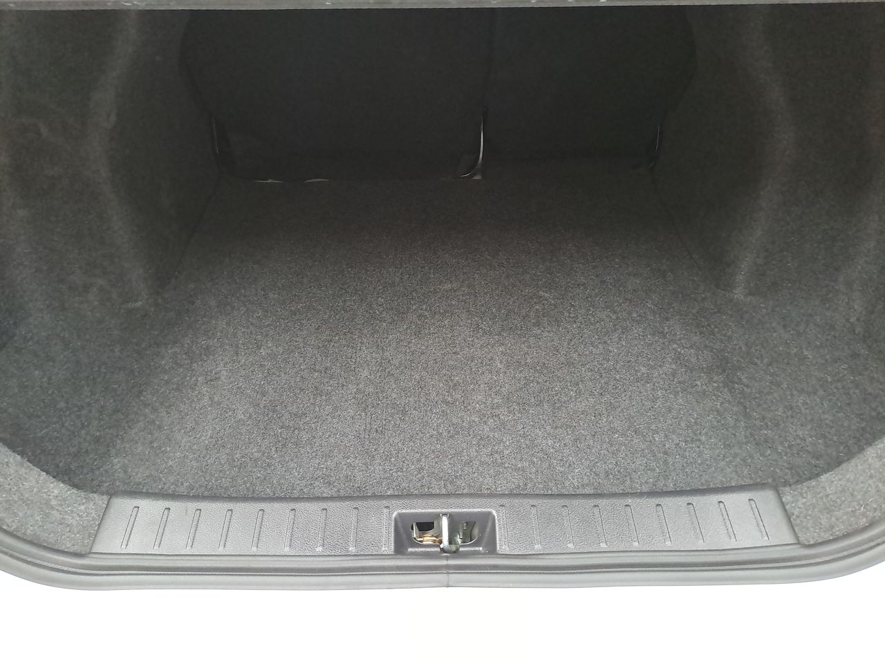 2022 Nissan VERSA ADVANCE CVT 22