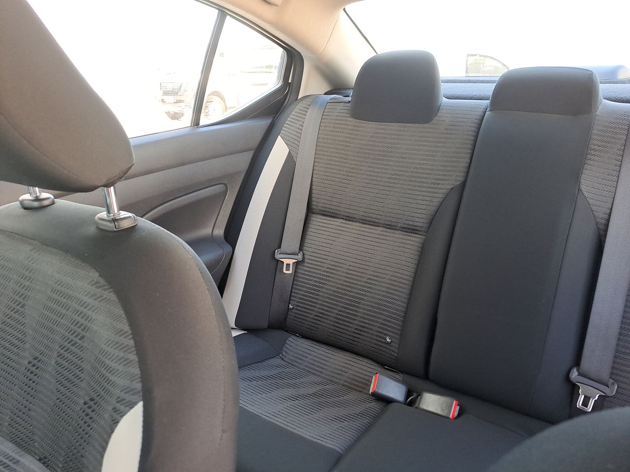 2020 Nissan VERSA ADVANCE CVT