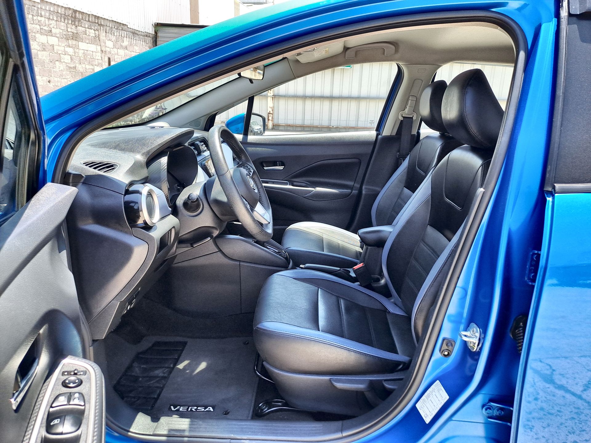 2024 Nissan VERSA EXCLUSIVE CVT 24