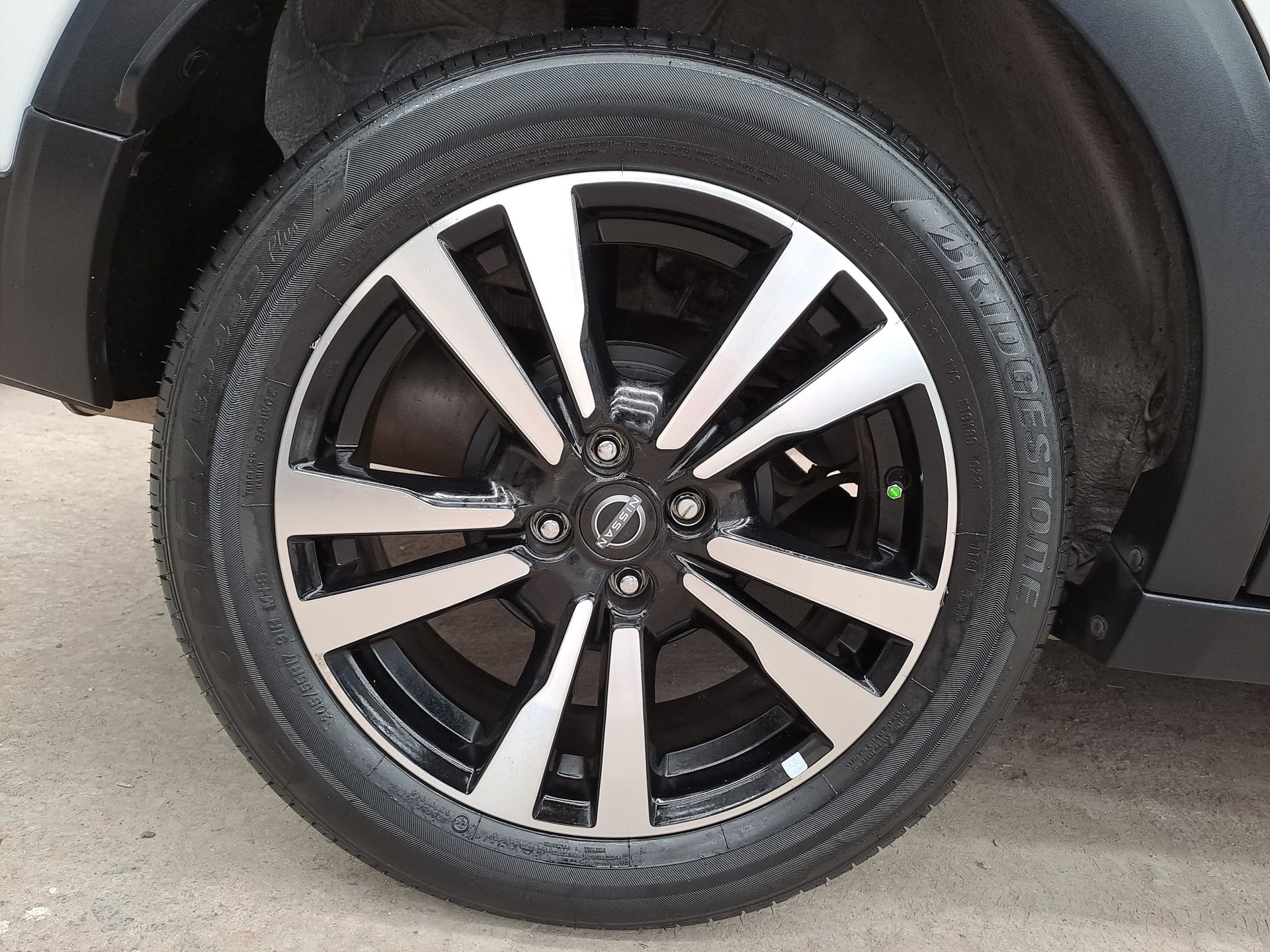 2023 Nissan KICKS ADVANCE 1.6 LTS CVT 23