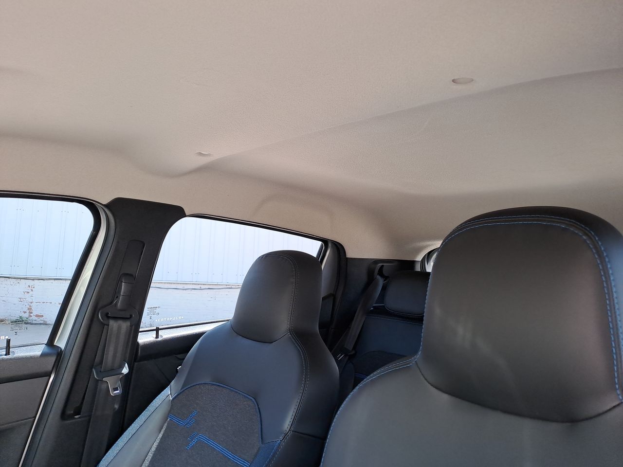 2024 RENAULT KWID ICONIC