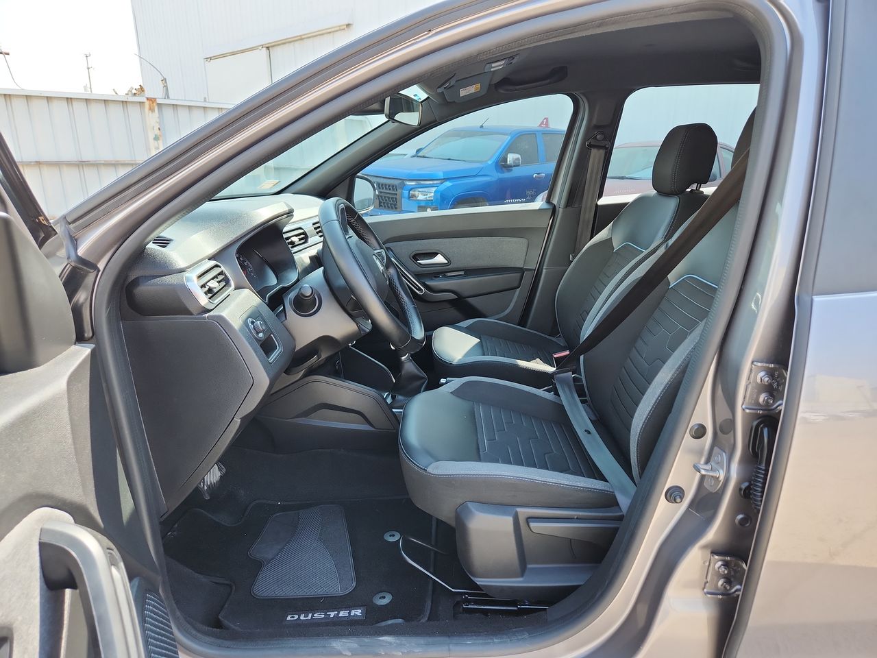 2022 RENAULT DUSTER ICONIC CVT