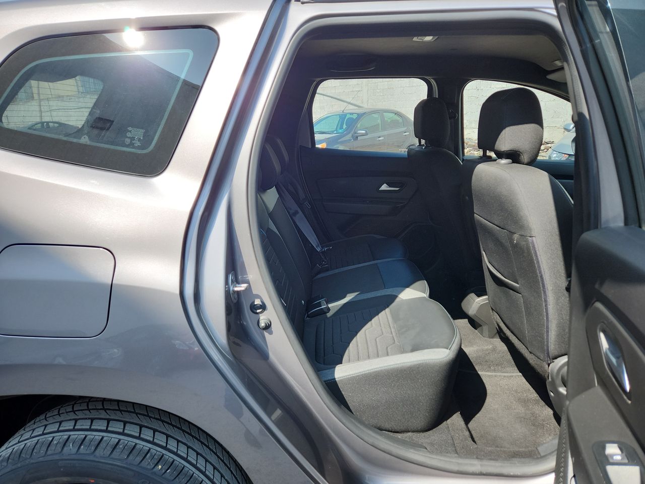 2022 RENAULT DUSTER ICONIC CVT