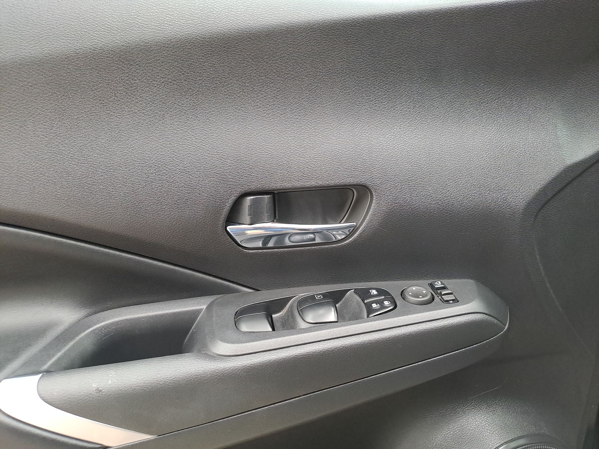 2025 Nissan KICKS E-POWER PLATINUM E-POWER 25