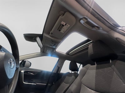 2021 Toyota RAV4 RAV4 AWD XLE