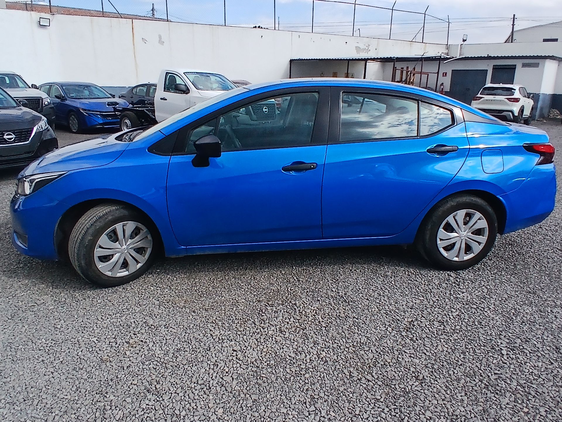 2024 Nissan VERSA VERSA SENSE MT