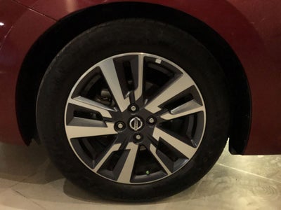 2020 Nissan VERSA ADVANCE CVT