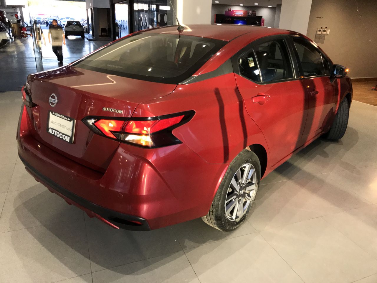 2020 Nissan VERSA ADVANCE CVT