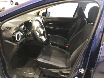 2023 Nissan VERSA ADVANCE MT 23