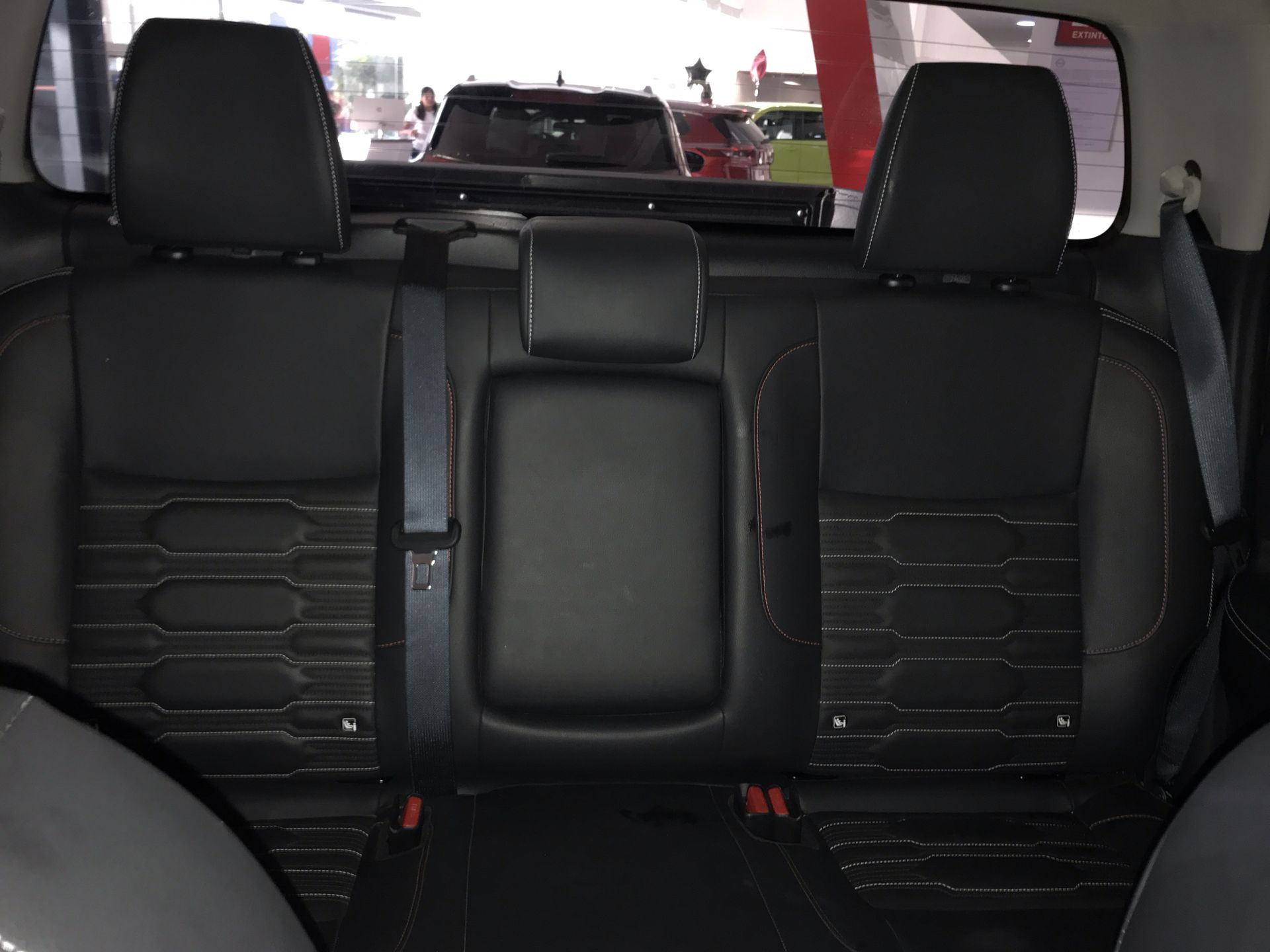 2024 Nissan FRONTIER FRONTIER PRO-4X 4X4 TA 24