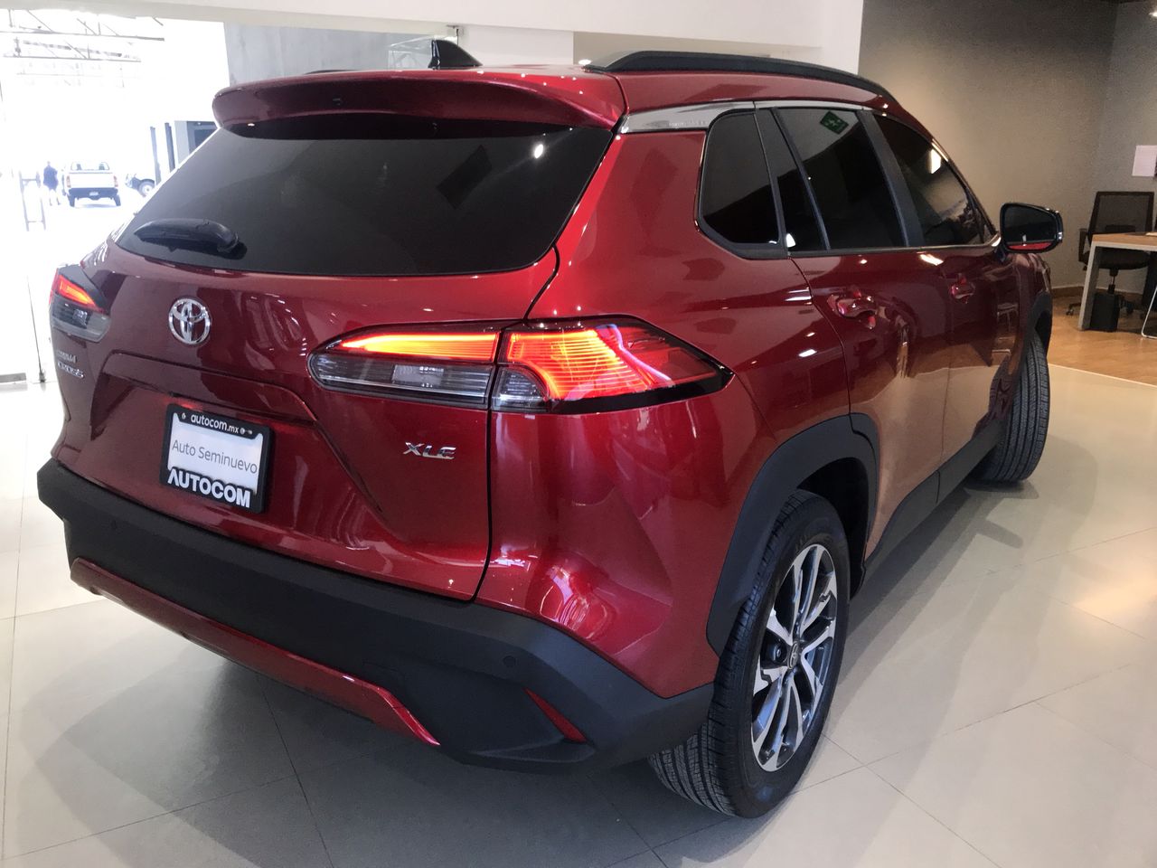 2025 Toyota COROLLA CROSS XLE CVT