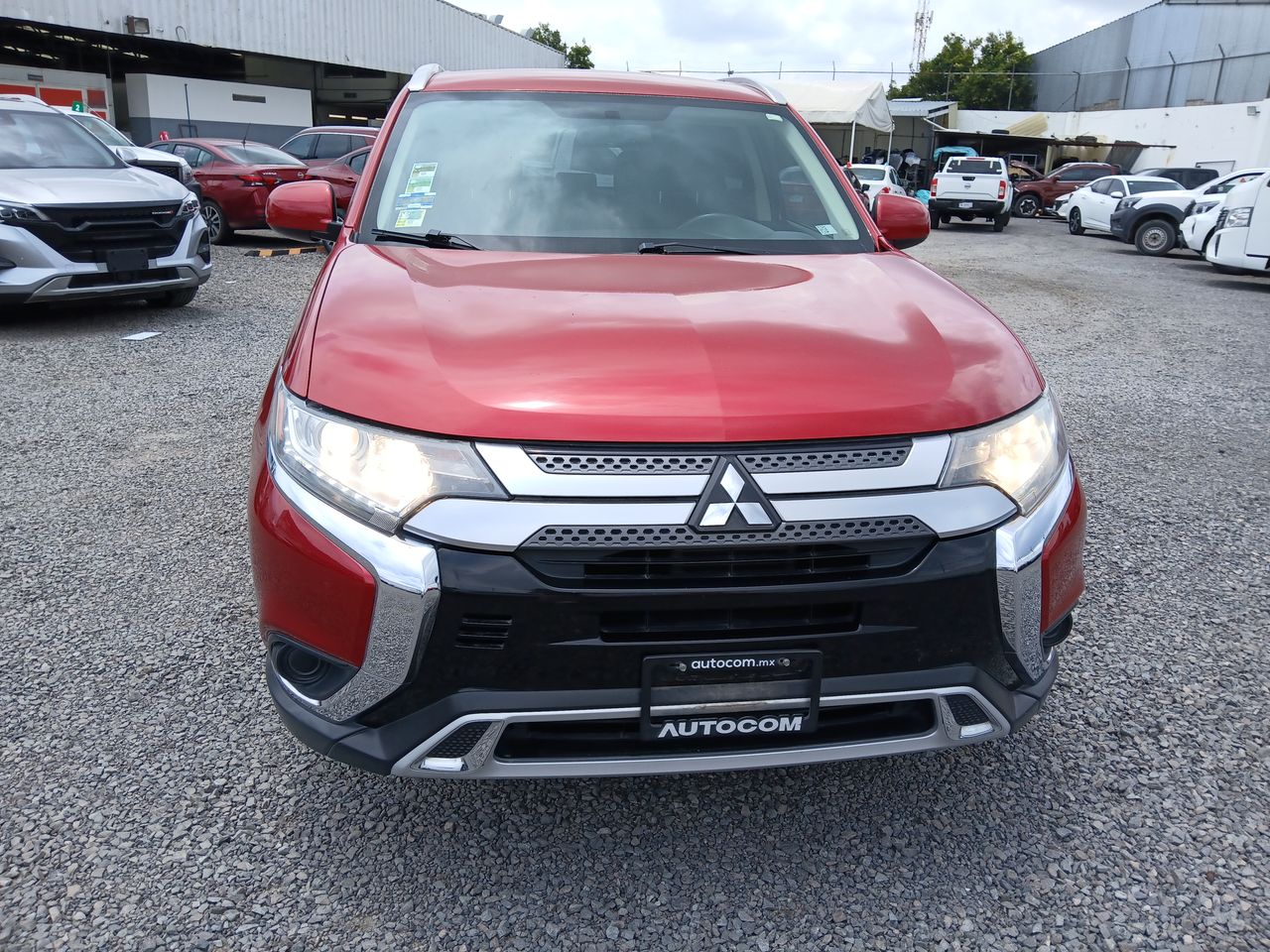 2019 Mitsubishi OUTLANDER ES