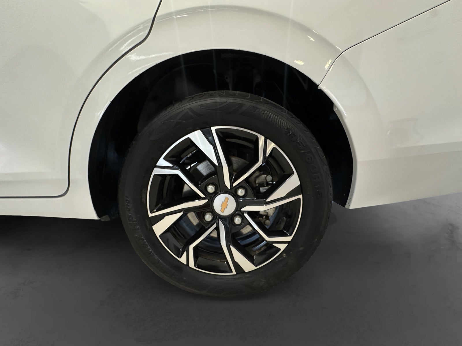 2024 Chevrolet AVEO LT PLUS