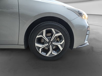 2021 Kia FORTE FORTE 2.0 L LX T/M SEDAN