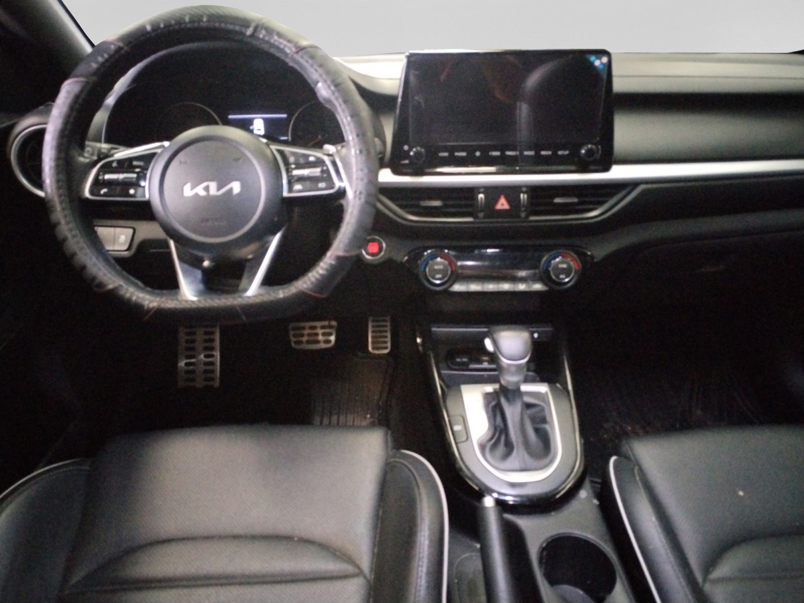 2023 Kia FORTE GT LINE
