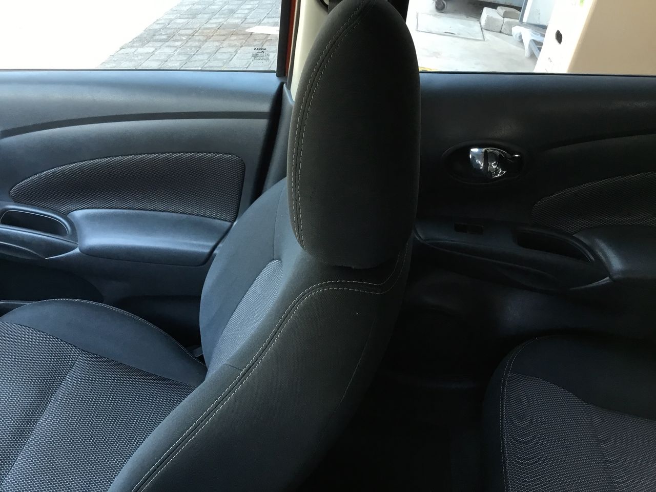 2017 Nissan VERSA ADVANCE MT 21