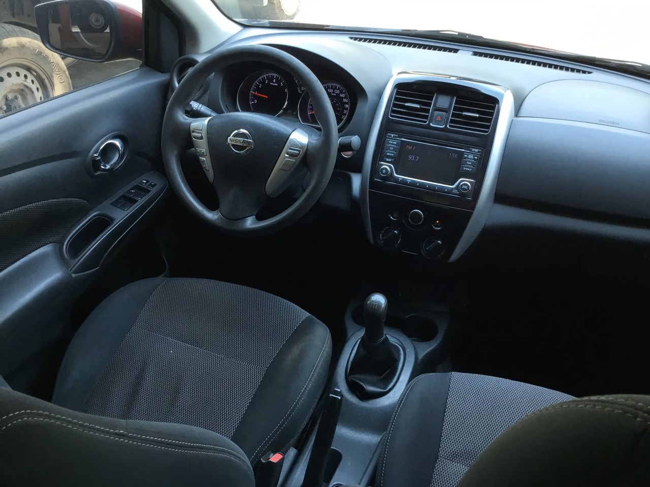 2017 Nissan VERSA ADVANCE MT 21