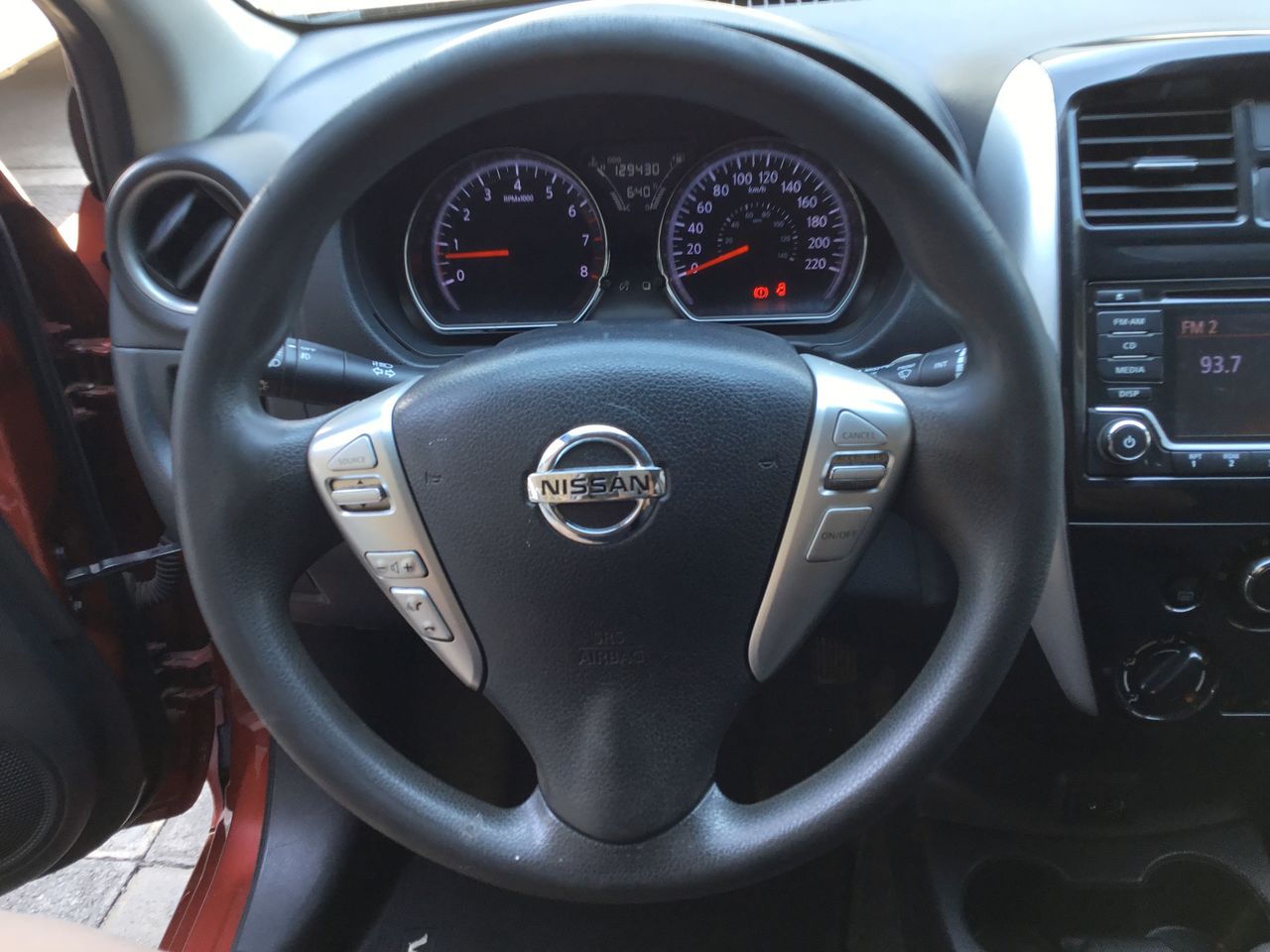 2017 Nissan VERSA ADVANCE MT 21