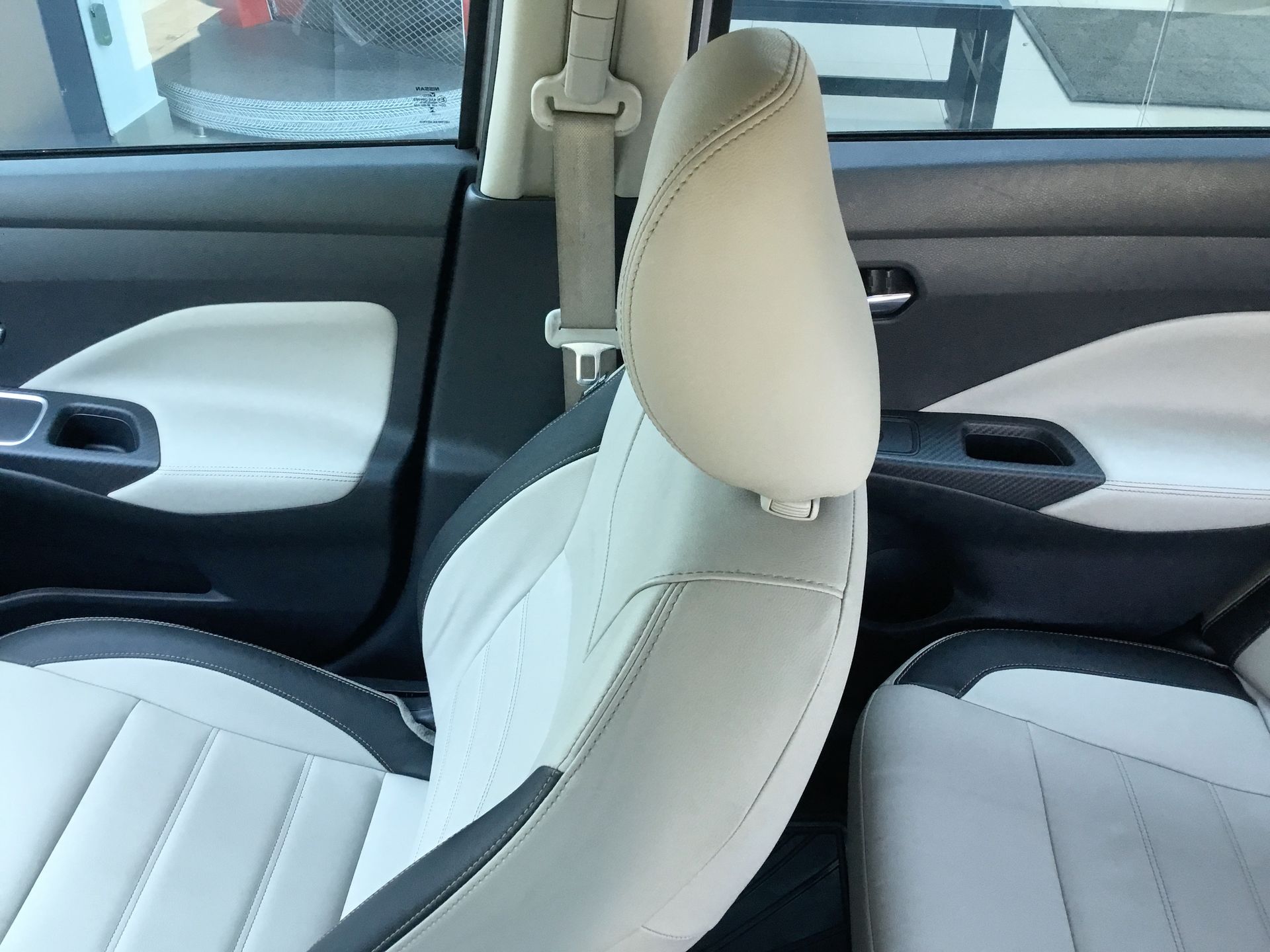 2023 Nissan VERSA EXCLUSIVE CVT 23
