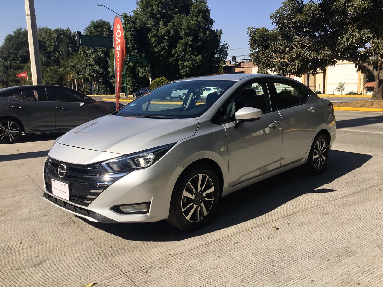 2023 Nissan VERSA ADVANCE MT 23