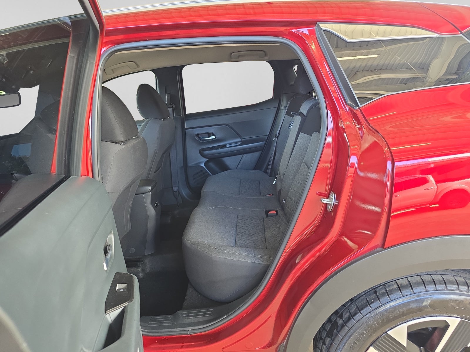2025 Nissan KICKS KICKS ADVANCE CVT