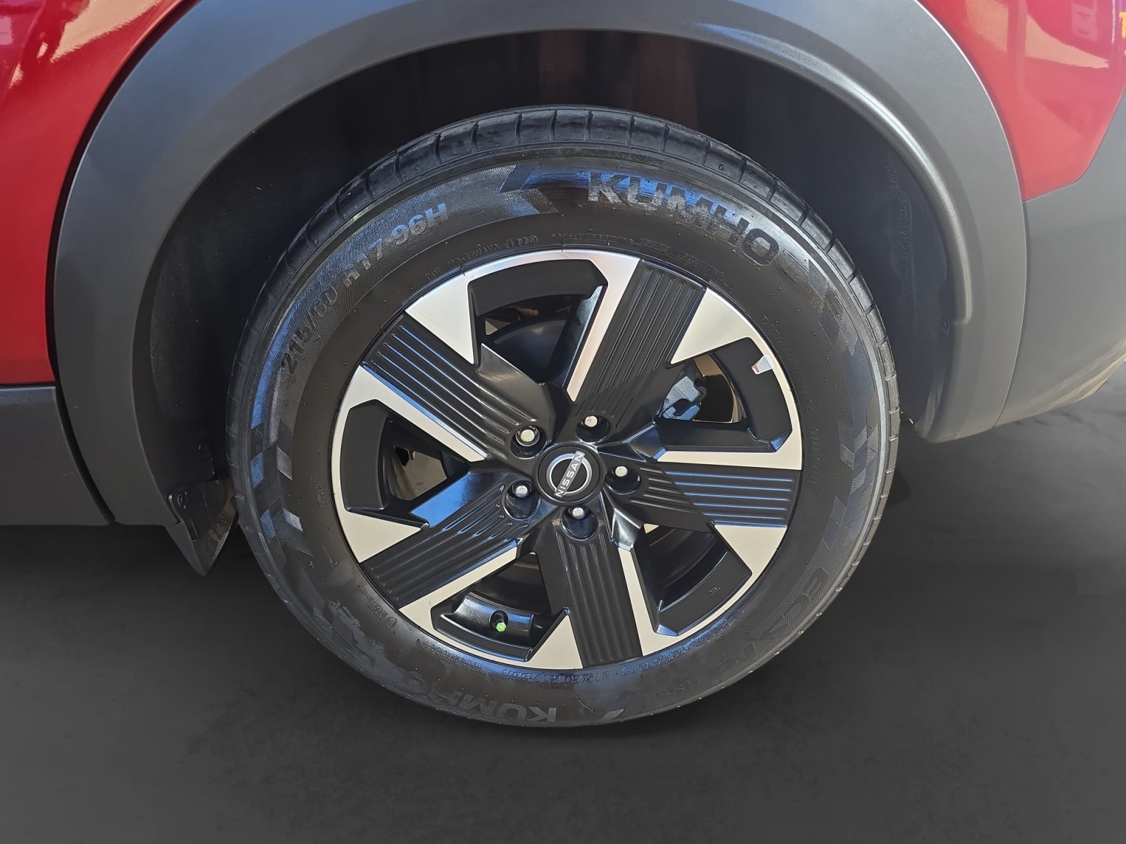 2025 Nissan KICKS KICKS ADVANCE CVT