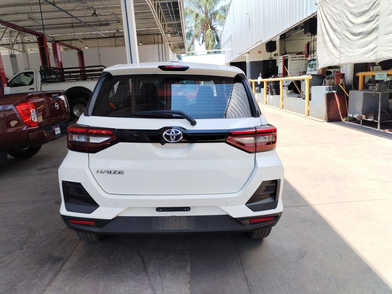 2024 Toyota RAIZE XLE CVT