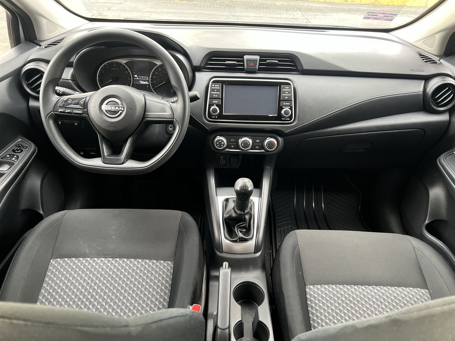 2024 Nissan VERSA SENSE MT 24