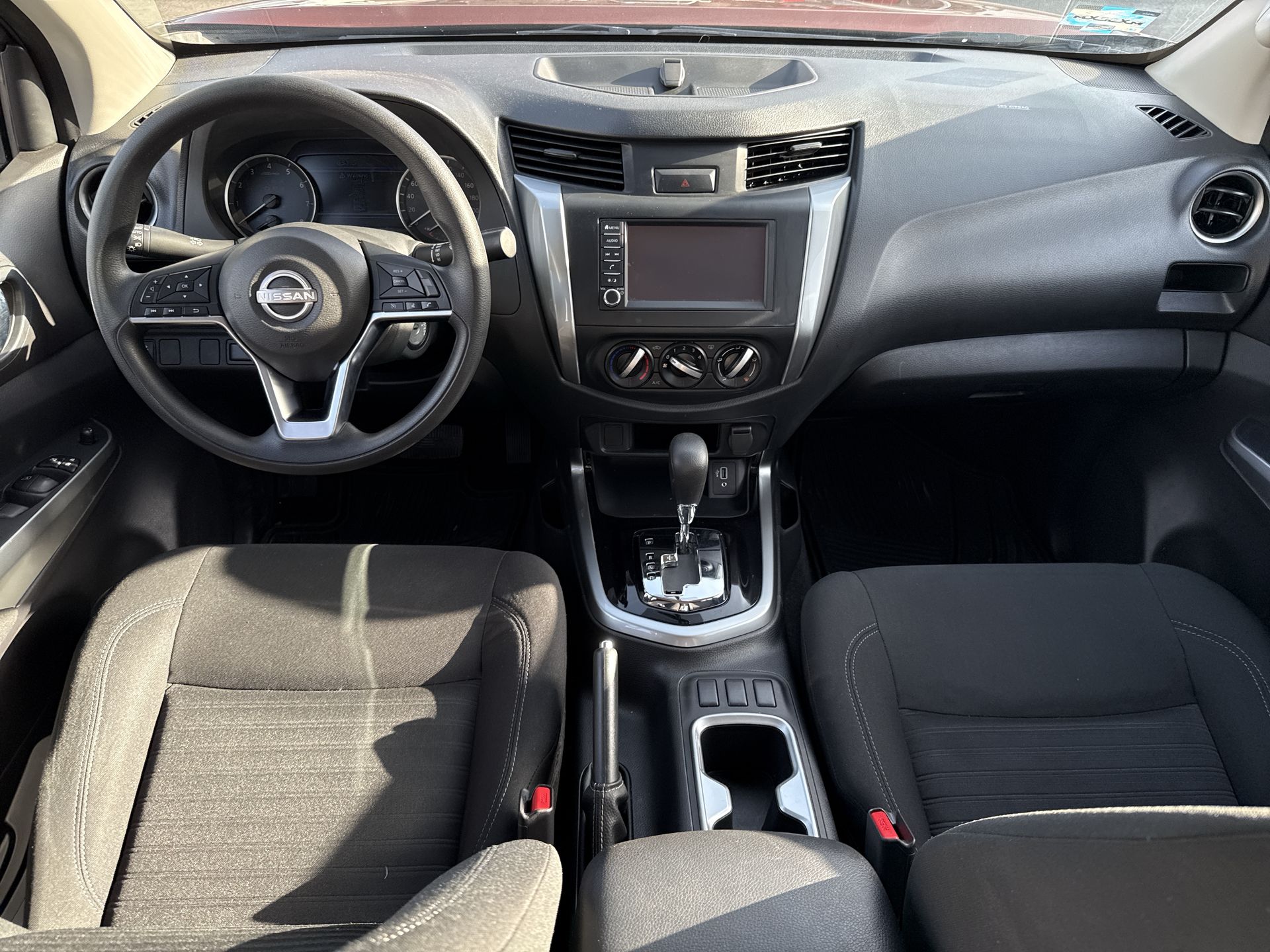 2023 Nissan FRONTIER FRONTIER LE TA