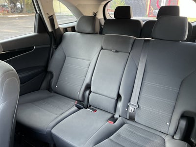 2019 Kia SORENTO 2.4L LX T/A - 7P