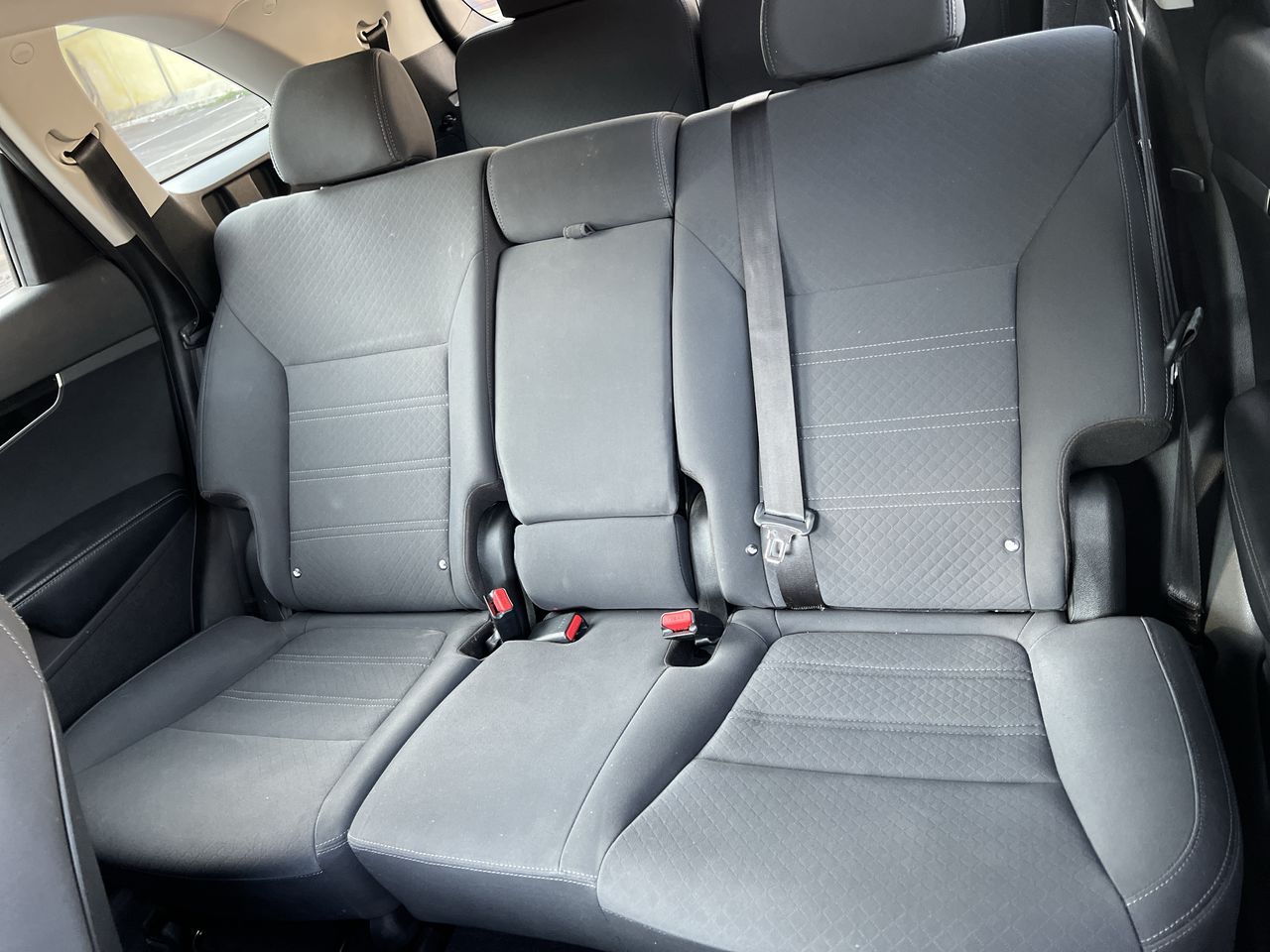2019 Kia SORENTO 2.4L LX T/A - 7P