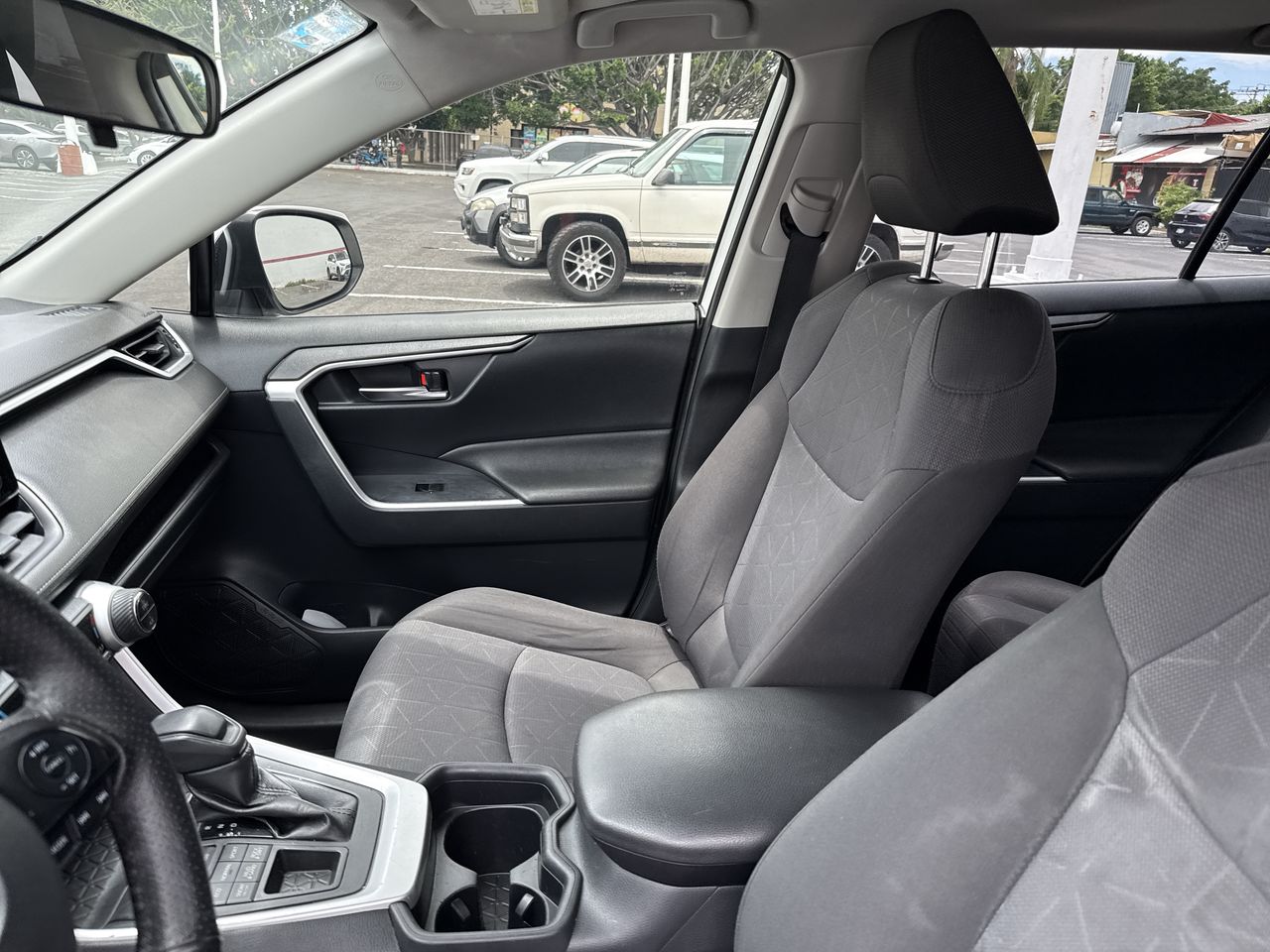 2019 Toyota RAV4 2.5 XLE AWD AT