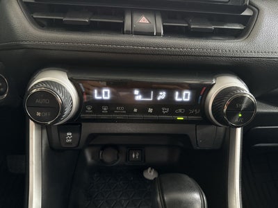 2019 Toyota RAV4 2.5 XLE AWD AT