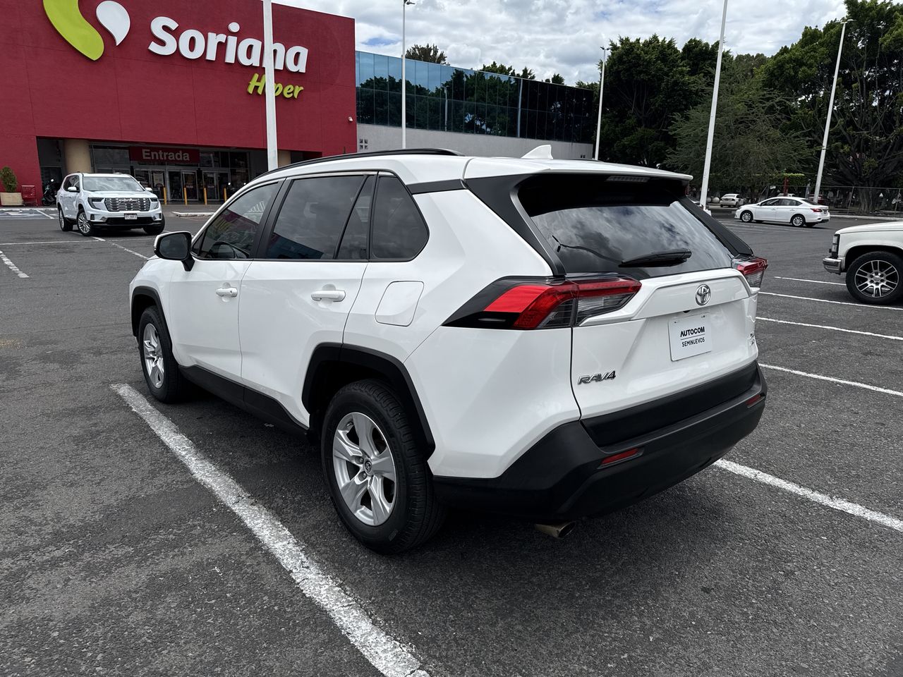 2019 Toyota RAV4 2.5 XLE AWD AT