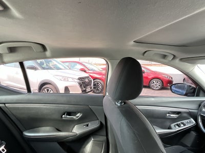 2022 Nissan SENTRA SR CVT