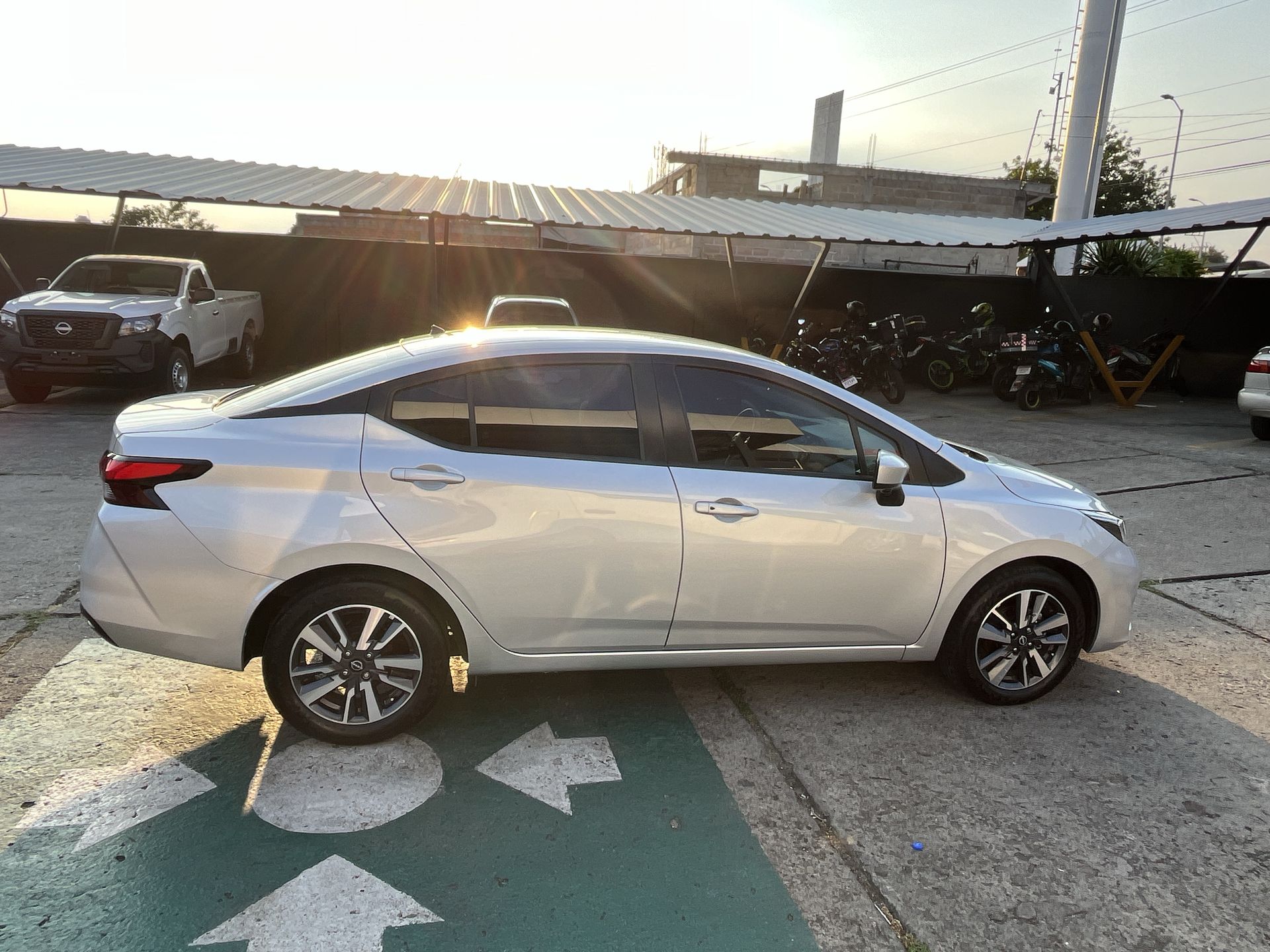 2024 Nissan VERSA ADVANCE MT 24