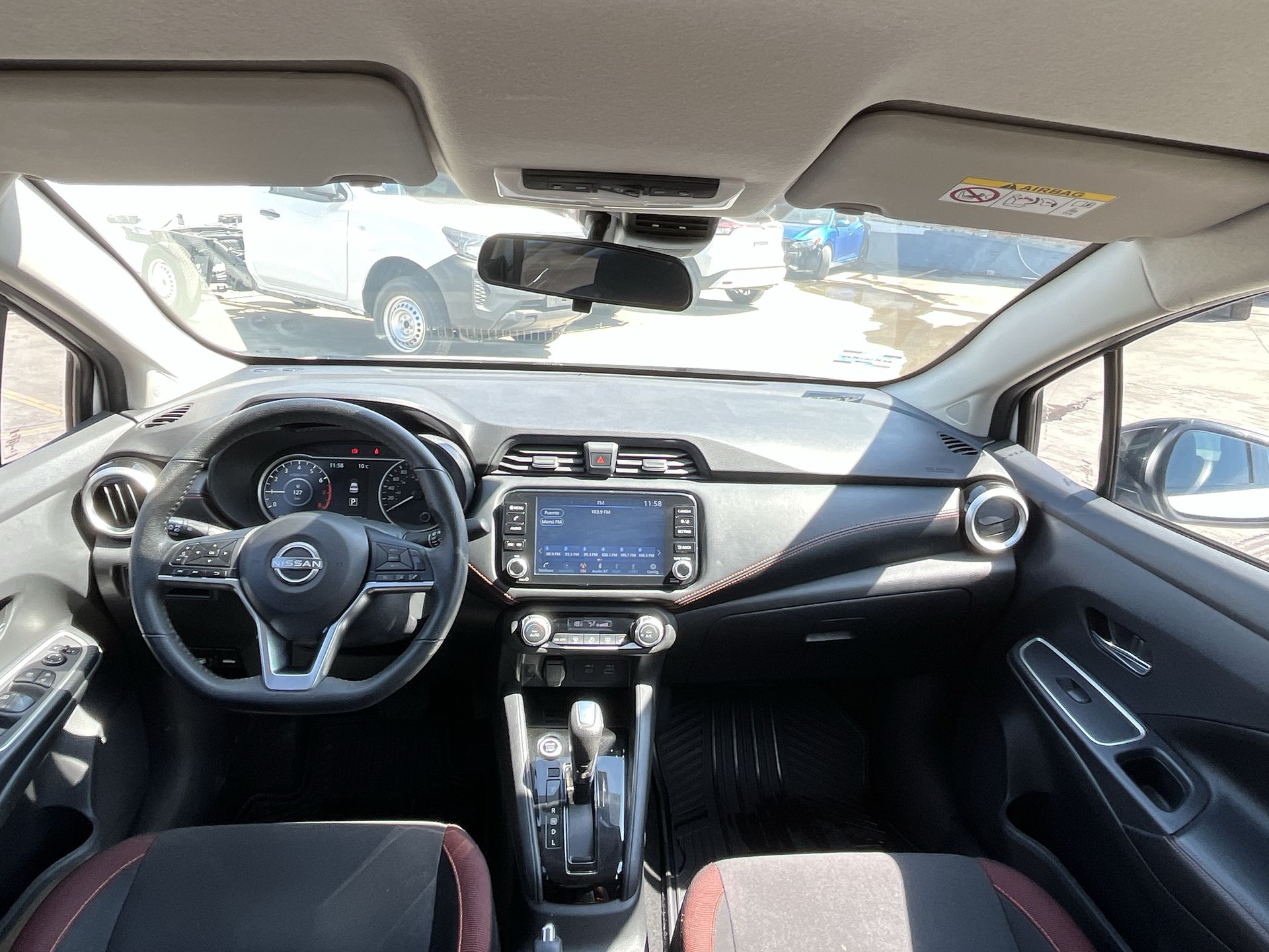 2023 Nissan VERSA SR CVT 23