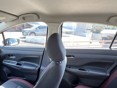 2023 Nissan VERSA SR CVT 23