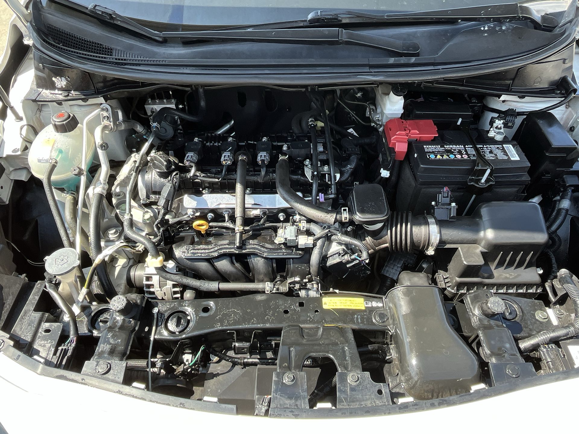 2023 Nissan VERSA SR CVT 23