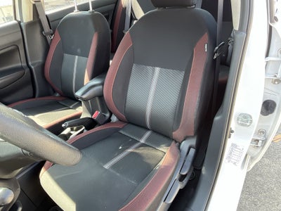 2023 Nissan VERSA SR CVT 23