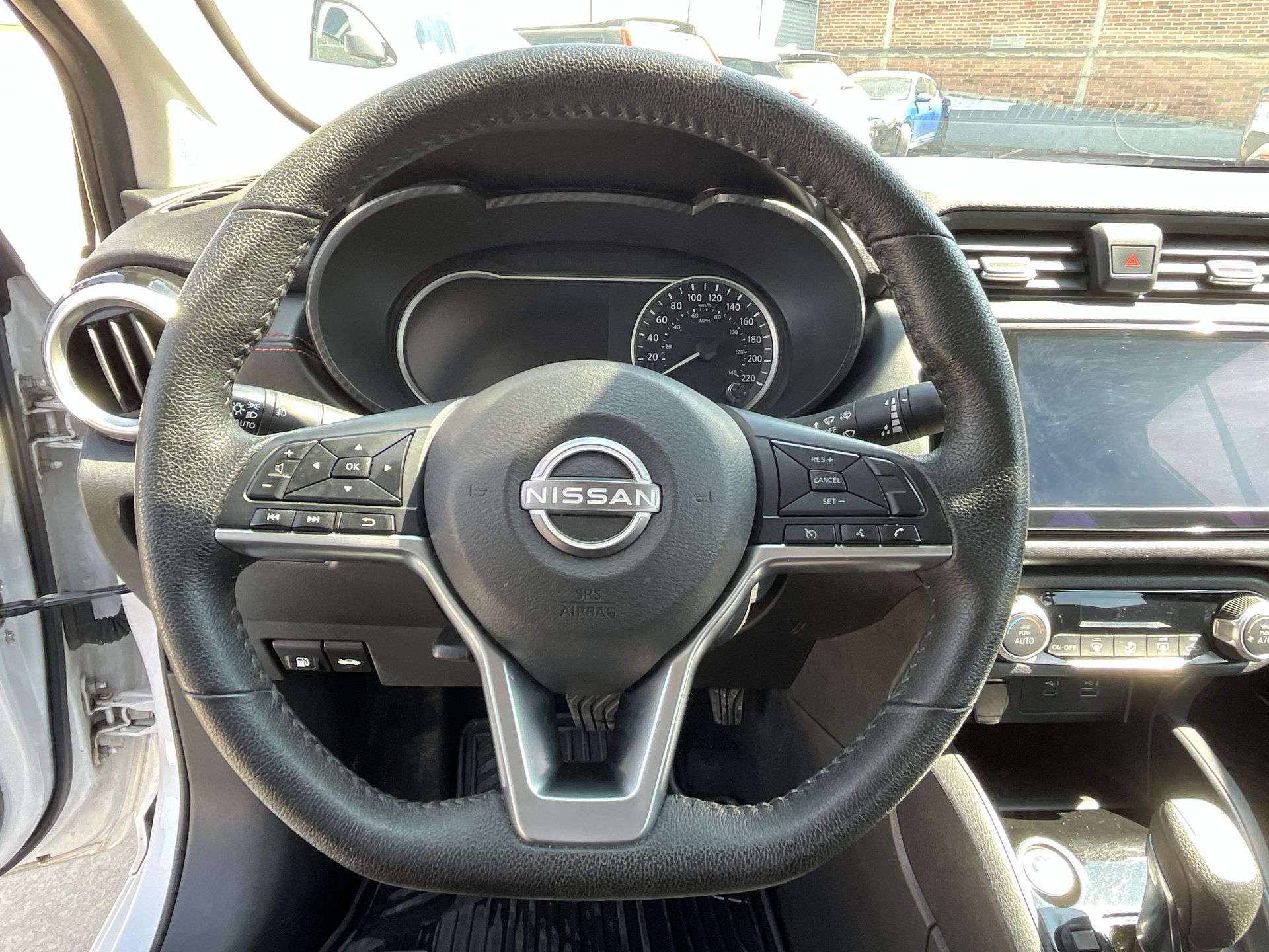 2023 Nissan VERSA SR CVT 23