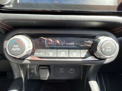 2023 Nissan VERSA SR CVT 23