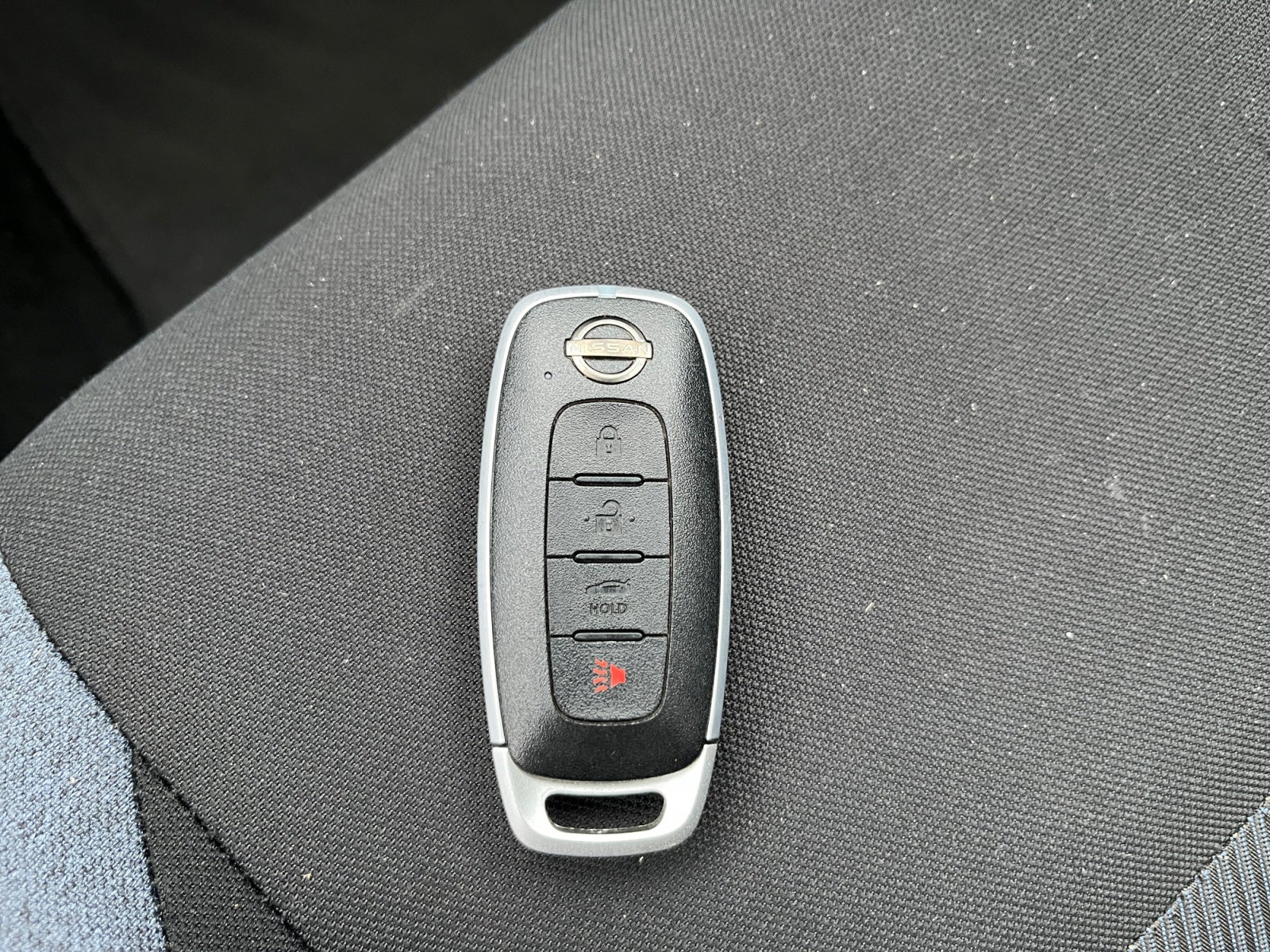 2023 Nissan VERSA ADVANCE CVT 23