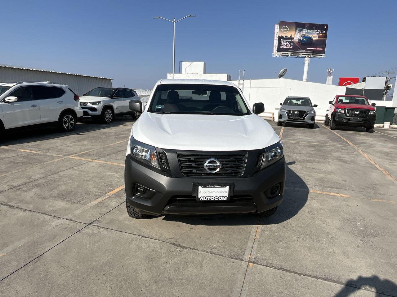 2020 Nissan NP300 CHASIS CAB. TM DH AC PAQ. SEG. VDC 6 VEL