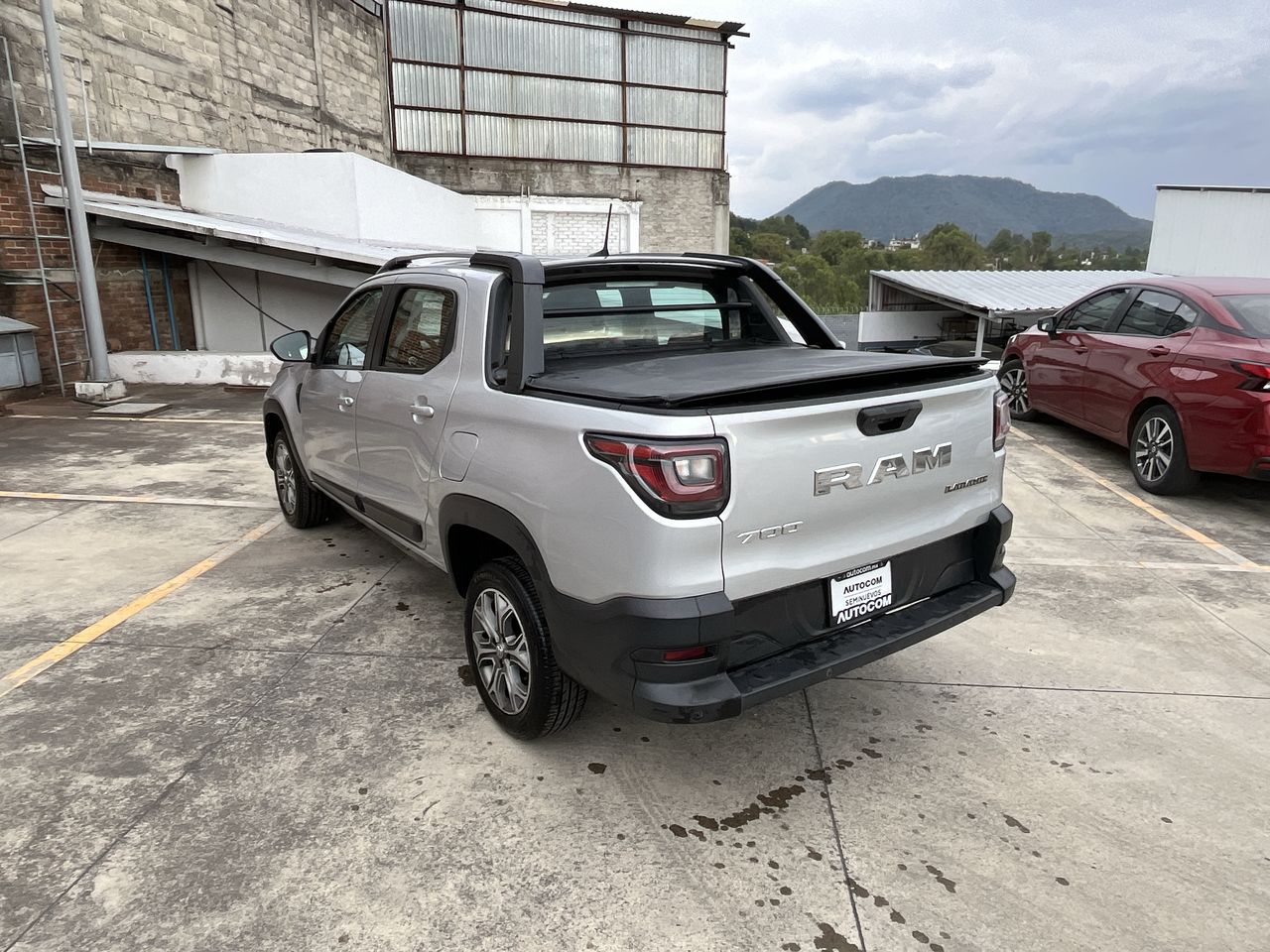 2023 RAM JOURNEY LARAMIE CREW CAB